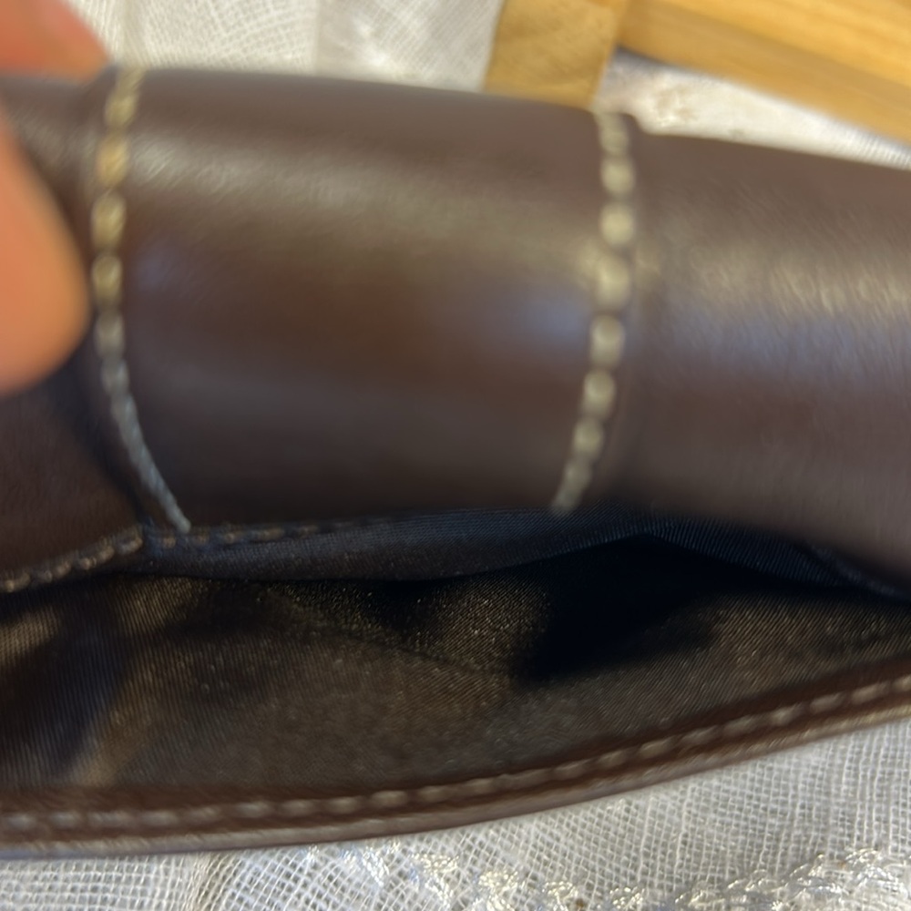 NWOT Coach leather keychain never used classic wallet - Picture 12 of 16